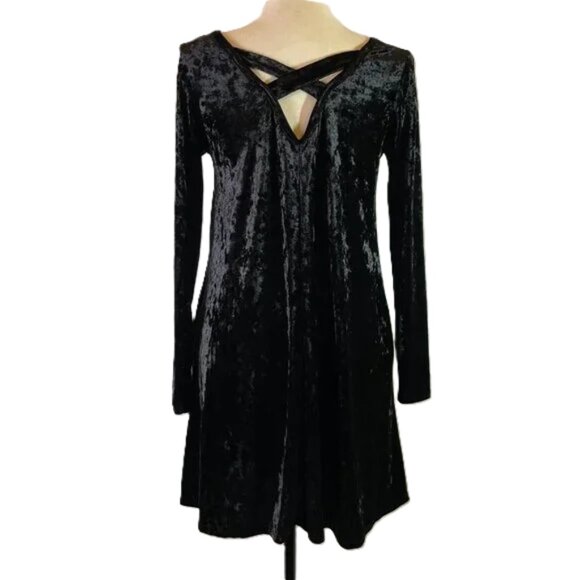 Emetla Black Crushed Velvet Swing Babydoll Dress Back Cutout Size S - Picture 3 of 15